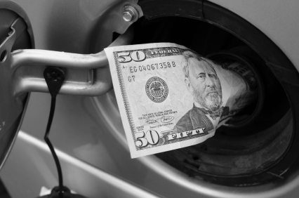 Get Better Gas Mileage and Save Up Money with These Helpful Tips